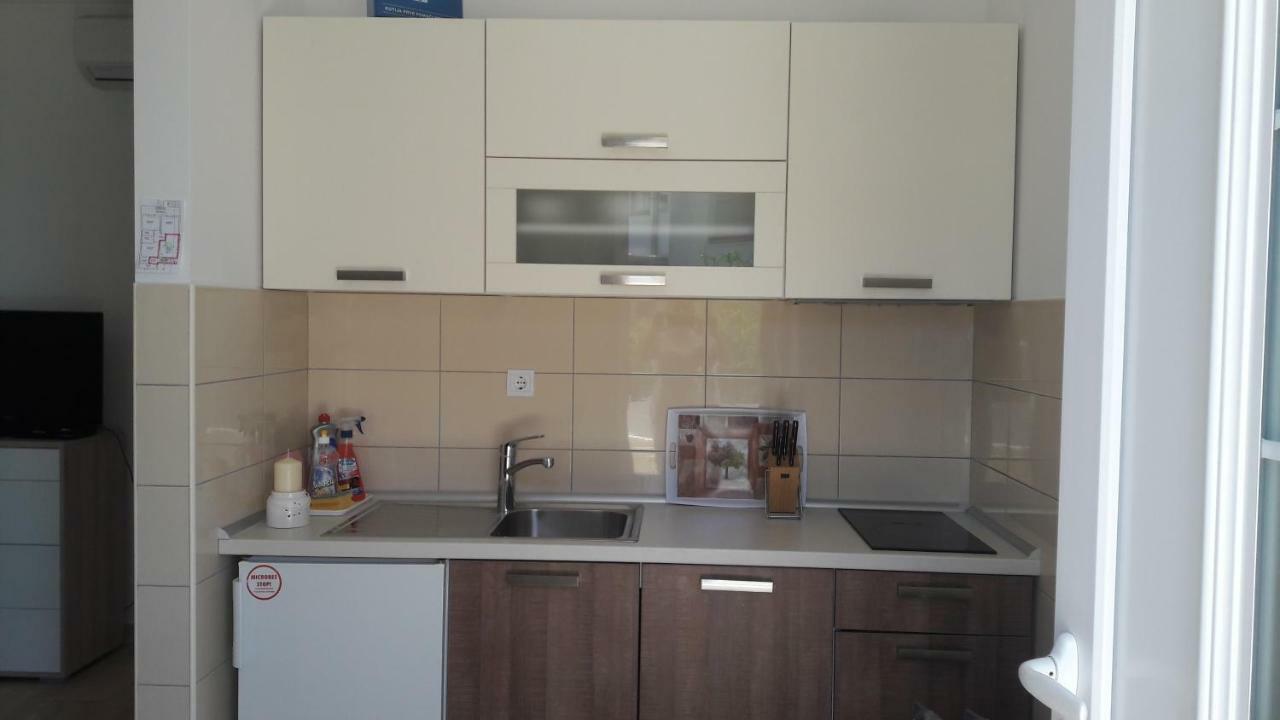 Apartment Tea Примоштен Экстерьер фото