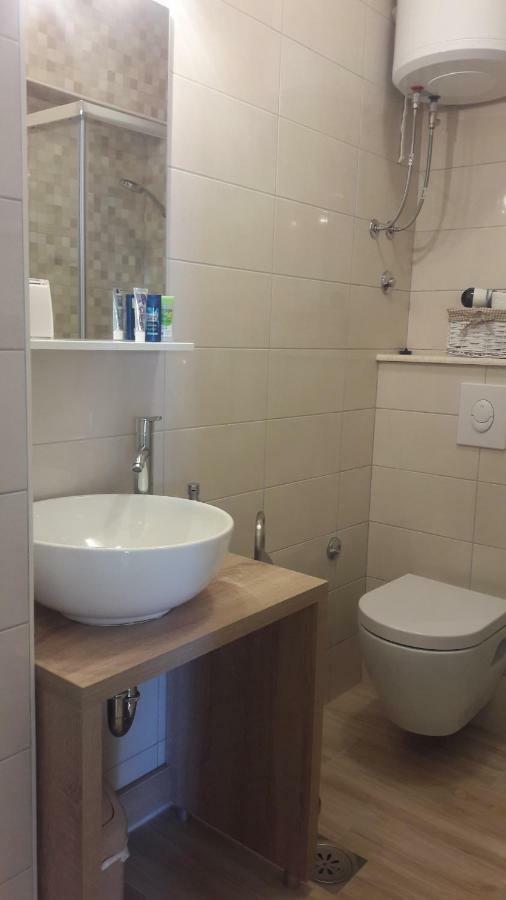 Apartment Tea Примоштен Экстерьер фото